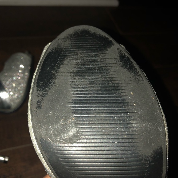 Camille La Vie silver high heel sandals size 6 - Picture 14 of 15